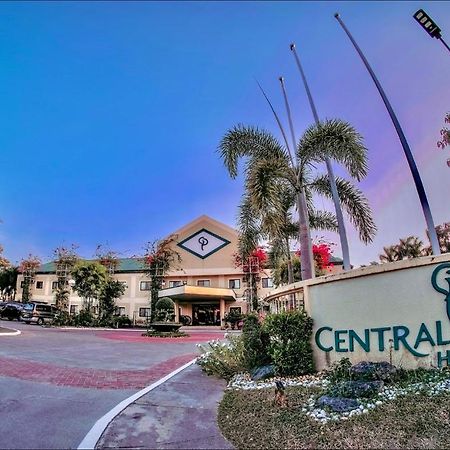 Luisita Central Park Hotel Tarlac Kültér fotó