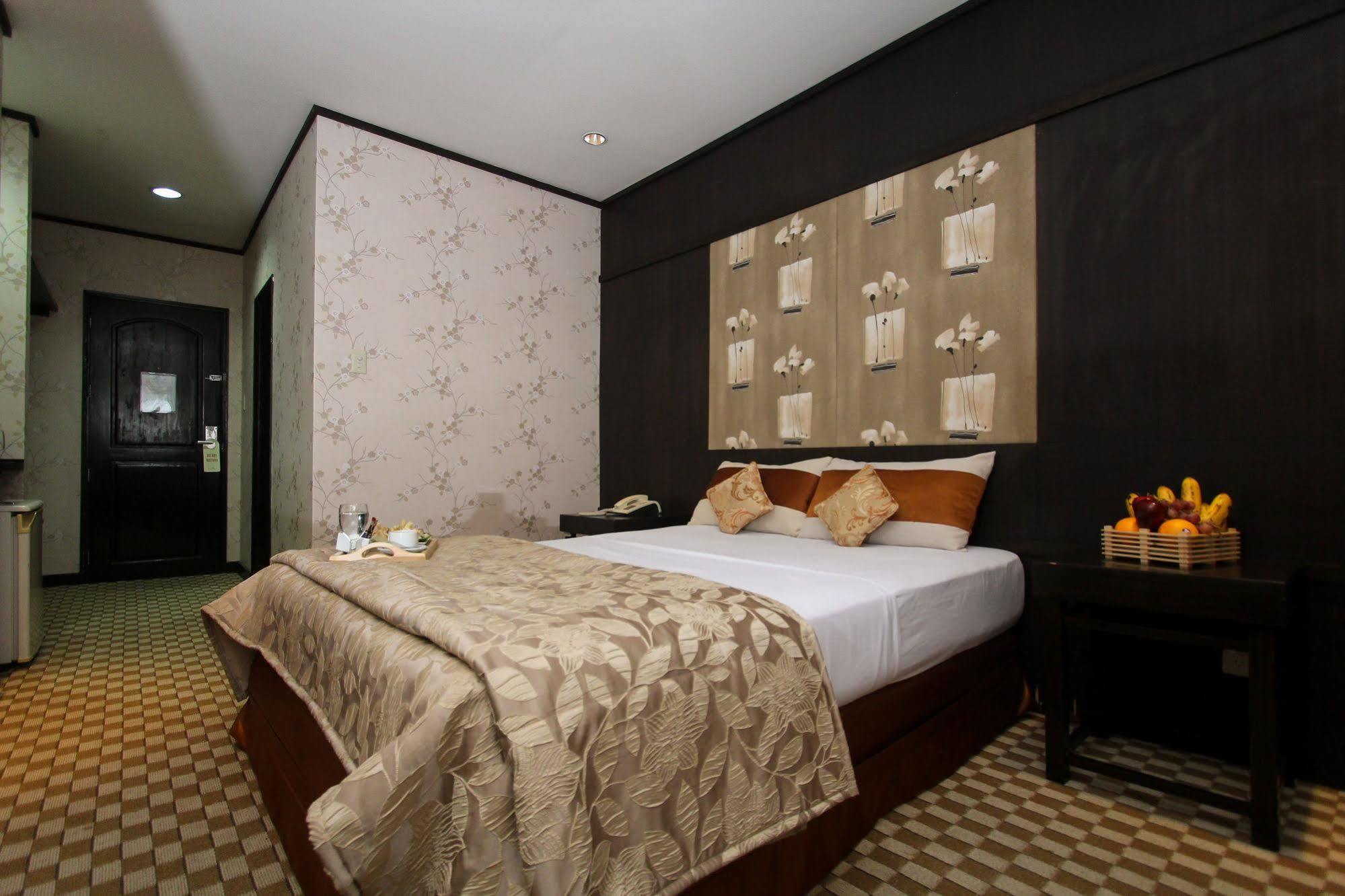 Luisita Central Park Hotel Tarlac Kültér fotó